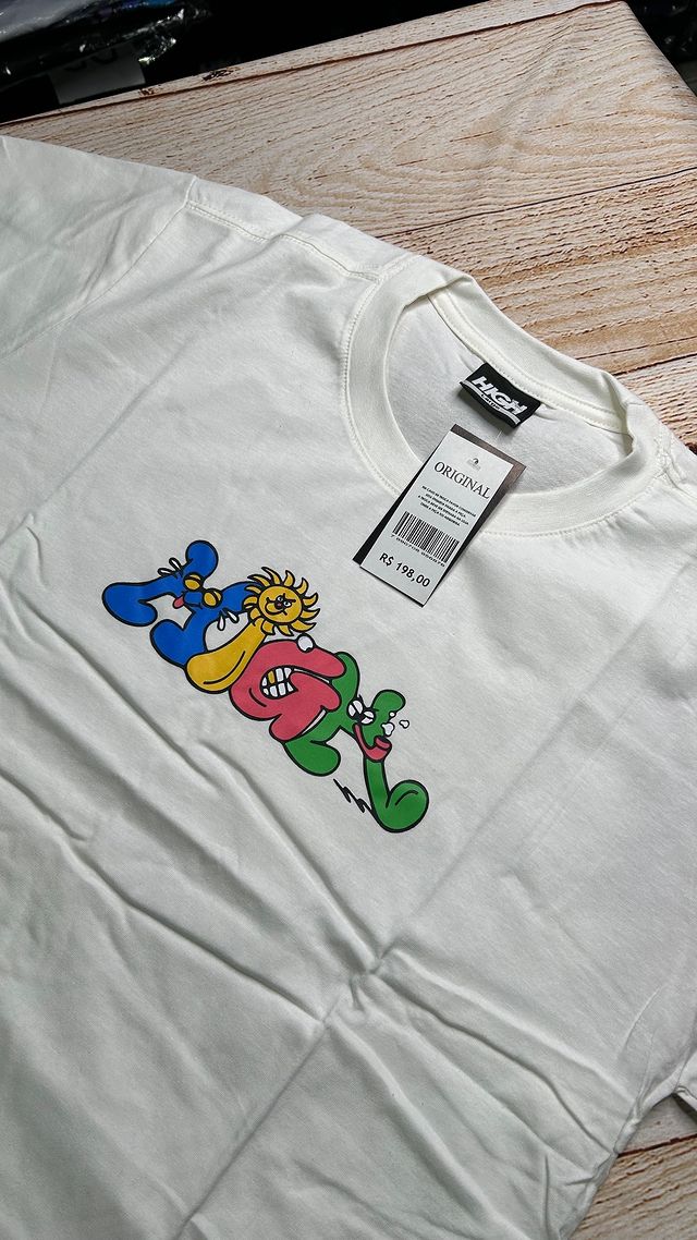 Camiseta 4